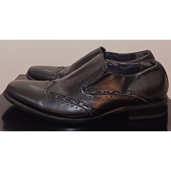 2-Steve Madden (Slip On-Dress Shoes)-(Black-Brown)-(Size 10)-(Pre-owned)-$35.00 - Picture 2 of 12